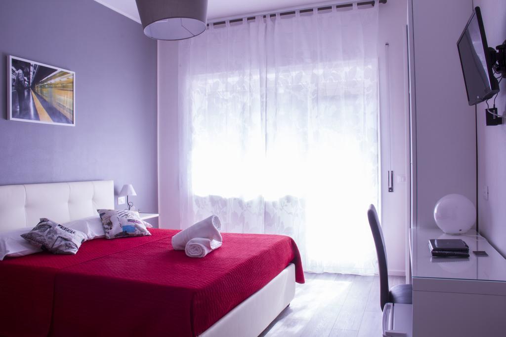 Bed & Breakfast Domus Raffaello Roma